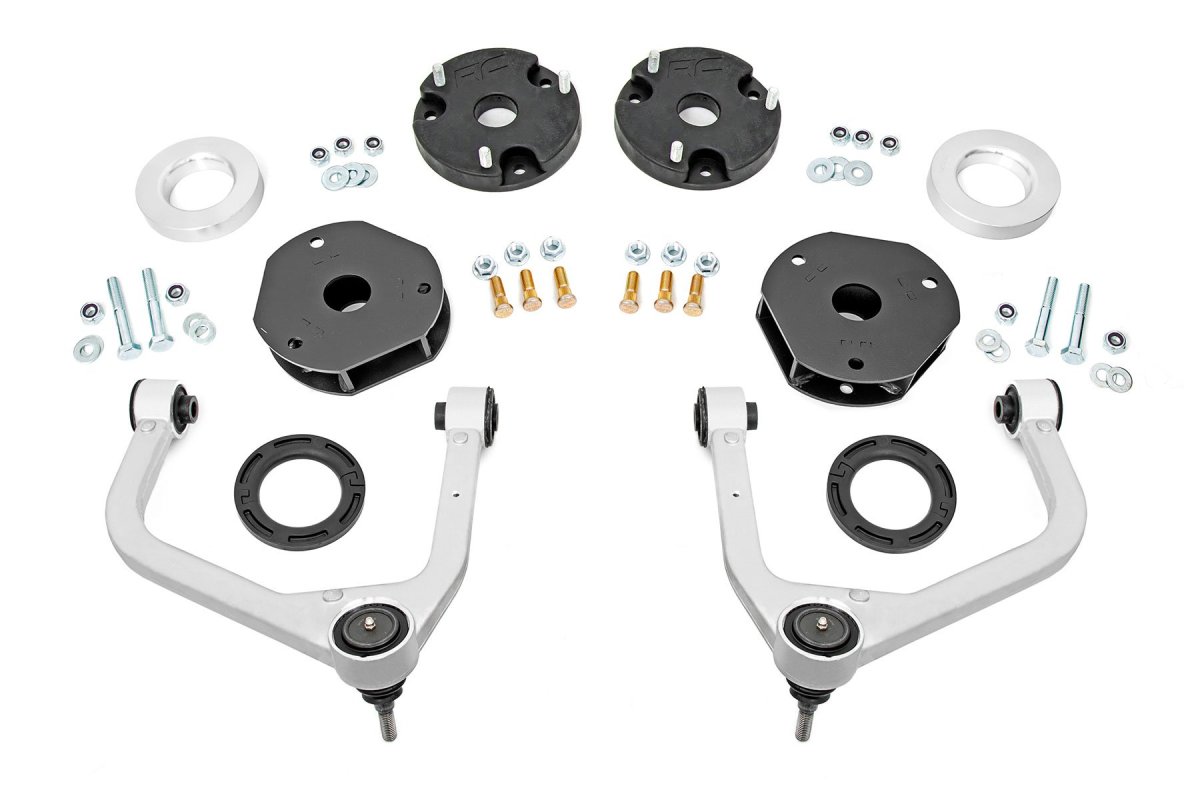 Chevrolet Suburban Suspension Lift Kit - Rough Country - 3.5 Inch Bolt-On - '21-'23